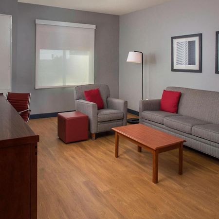 Four Points By Sheraton Houston Hobby Airport Luaran gambar